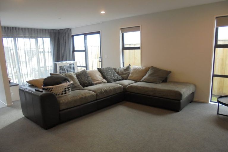 Photo of property in 37 Chrysolite Place, Belfast, Christchurch, 8051