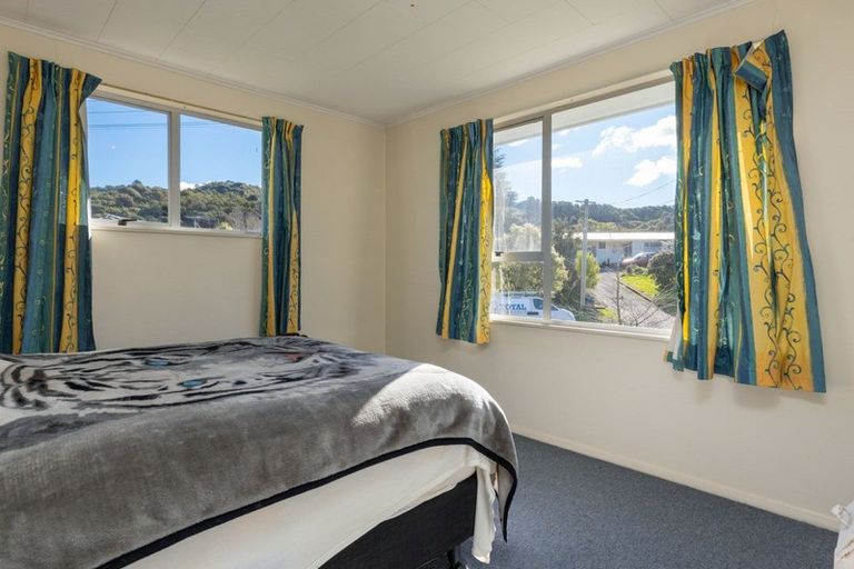 Photo of property in 75a Hampden Street, Picton, 7220