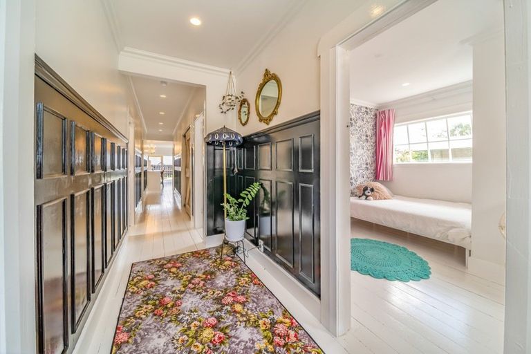 Photo of property in 57 Palmer Crescent, Silverstream, Upper Hutt, 5019