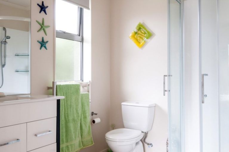 Photo of property in 1 Seascape Crescent, Waipu, 0582