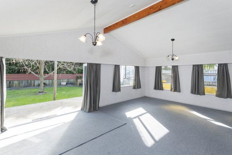 Photo of property in 6a Toru Street, Makaraka, Gisborne, 4010