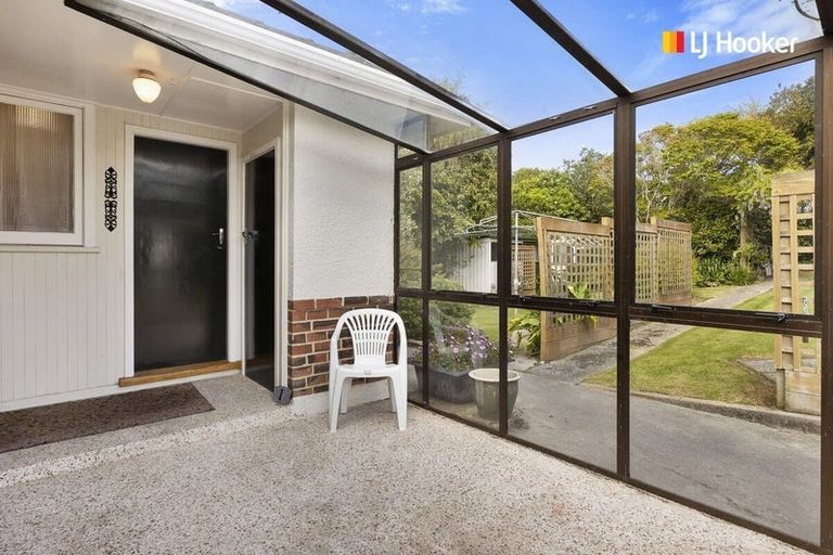 Photo of property in 1 Broomlea Street, Wakari, Dunedin, 9010
