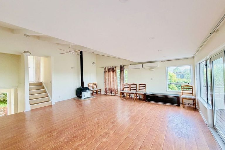 Photo of property in 152 Weatherly Road, Torbay, Auckland, 0630