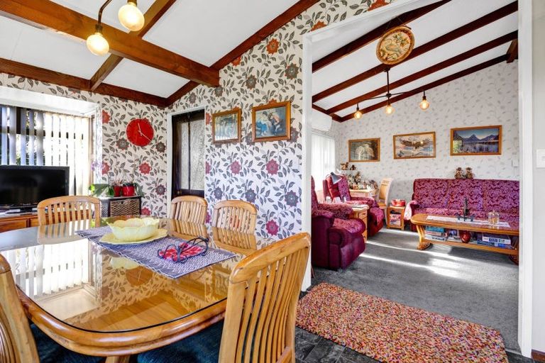 Photo of property in 1225 Egmont Road, Egmont Village, New Plymouth, 4372