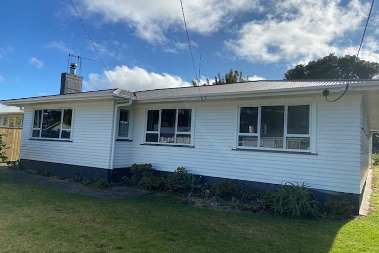 Photo of property in 25 Carr Street, Te Kamo, Whangarei, 0112