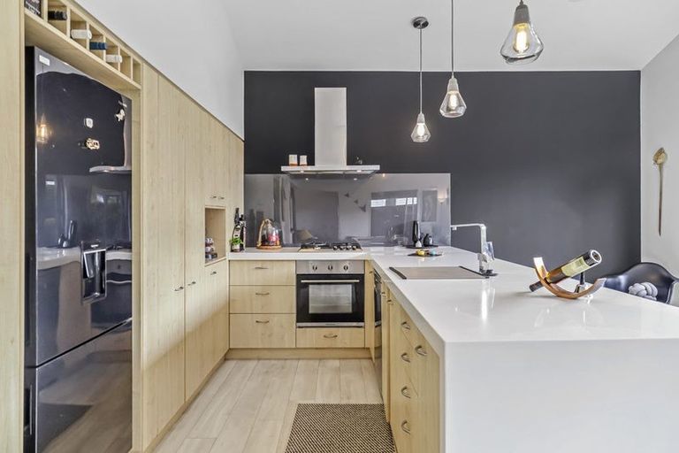 Photo of property in 83 Saint James Avenue, Papanui, Christchurch, 8053