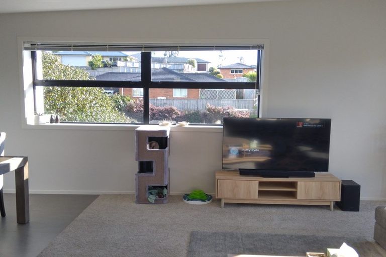 Photo of property in 82 Karamea Street, Whalers Gate, New Plymouth, 4310