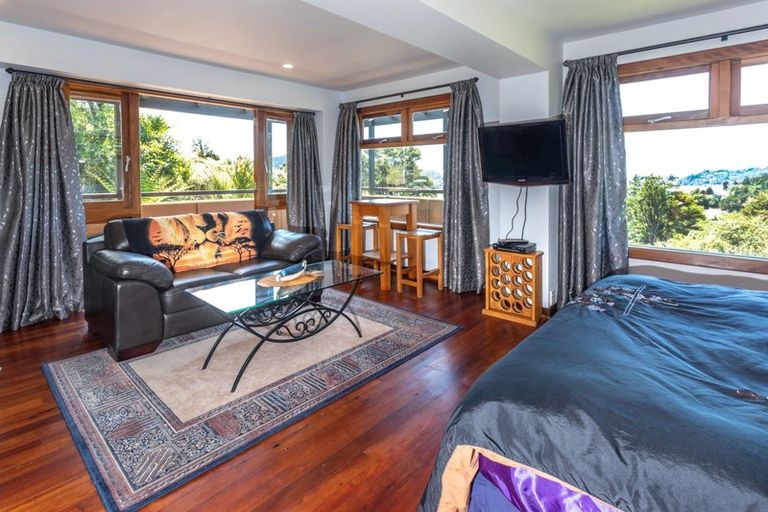 Photo of property in 2 Hinemoa Terrace, Tairua, 3508