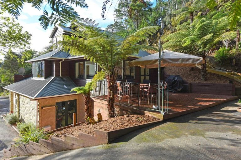 Photo of property in 12c Chatsworth Road, Silverstream, Upper Hutt, 5019