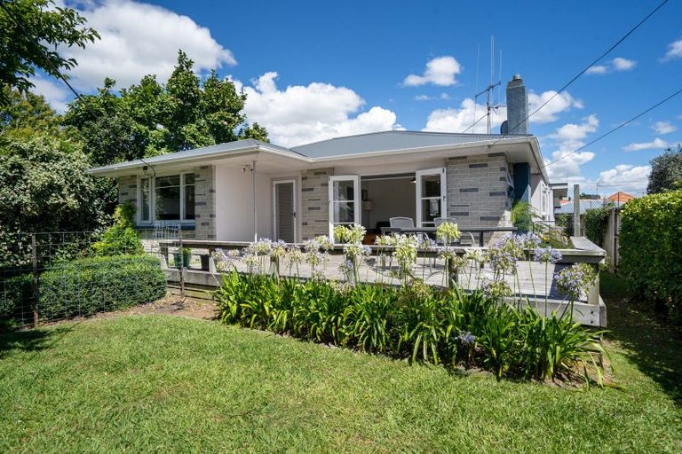 Photo of property in 4 Glover Street, Leamington, Cambridge, 3432