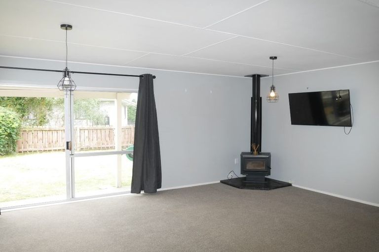 Photo of property in 95a Arawhata Road, Paraparaumu, 5032