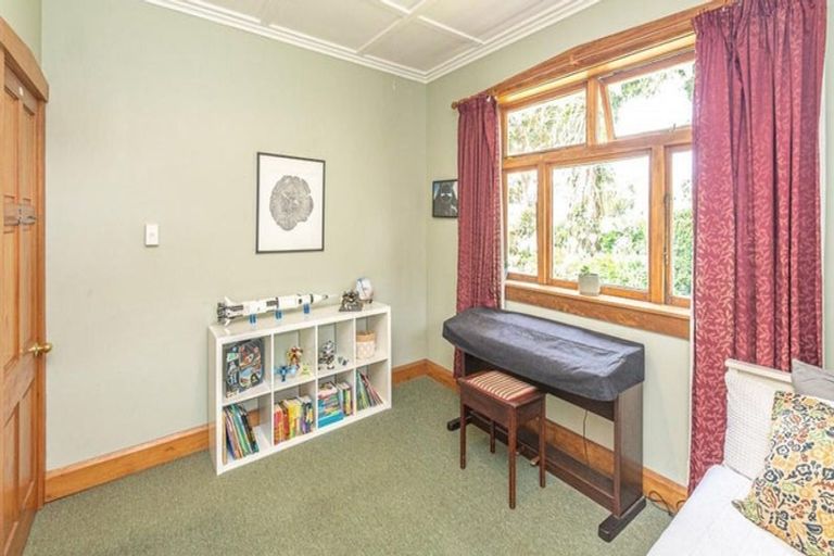 Photo of property in 28 Surrey Road, Springvale, Whanganui, 4501