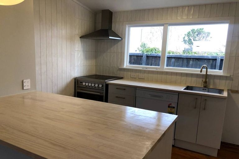 Photo of property in 1/28 Clyde Road, Upper Riccarton, Christchurch, 8041