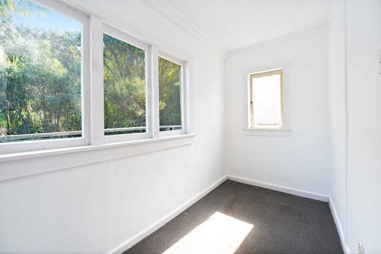 Photo of property in 101 Seabrook Avenue, New Lynn, Auckland, 0600