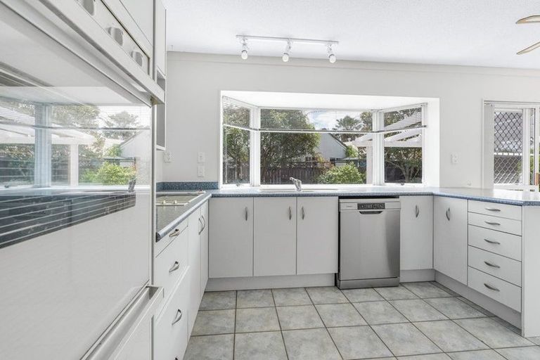 Photo of property in 35 Moreland Avenue, Pukete, Hamilton, 3200