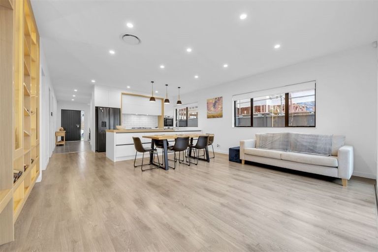 Photo of property in 9 Puruatanga Drive, Flat Bush, Auckland, 2019