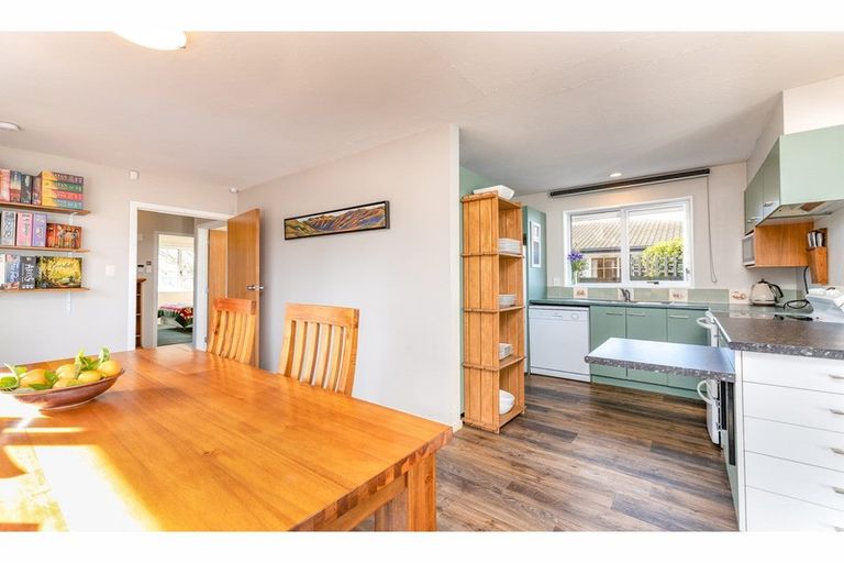 Photo of property in 267 Hendersons Road, Hoon Hay, Christchurch, 8025