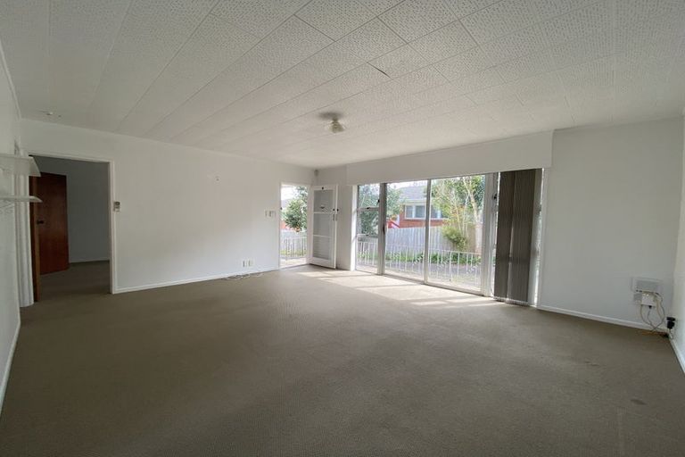 Photo of property in 2/26 James Road, Manurewa, Auckland, 2102