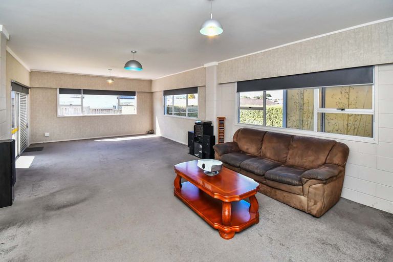 Photo of property in 1/19 Snell Avenue, Papakura, 2110