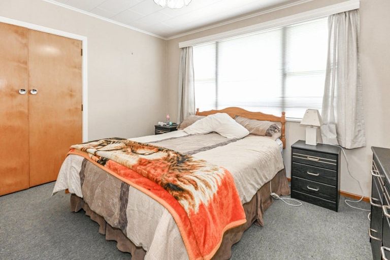 Photo of property in 418 Huia Street, Camberley, Hastings, 4120