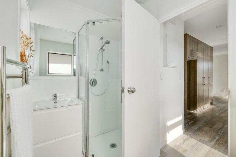 Photo of property in 15a Gobray Crescent, Mount Maunganui, 3116