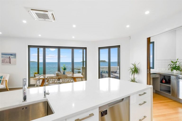 Photo of property in 73 Moana Road, Plimmerton, Porirua, 5026