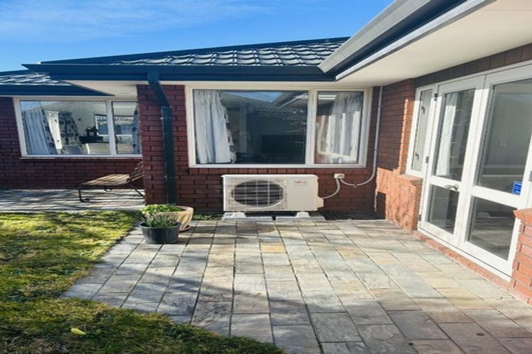 Photo of property in 1/18 Sea Eagles Place, North New Brighton, Christchurch, 8083