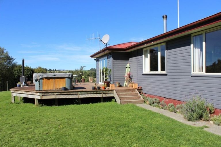 Photo of property in 777b Wilderness Road, Hillside, Te Anau, 9672
