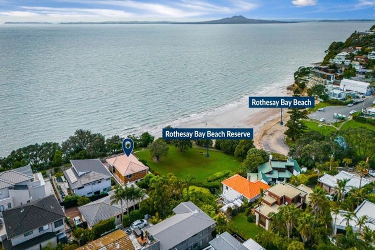 Photo of property in 45c Hyde Road, Rothesay Bay, Auckland, 0630