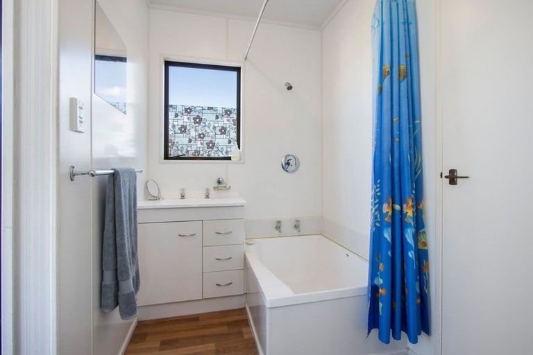 Photo of property in 266b Seaforth Road, Waihi Beach, 3611