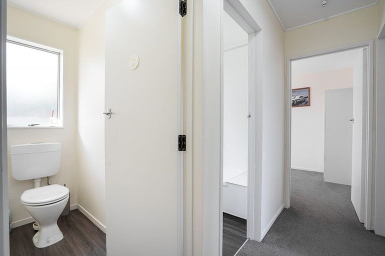 Photo of property in 73 Avenue Road, Foxton, 4814