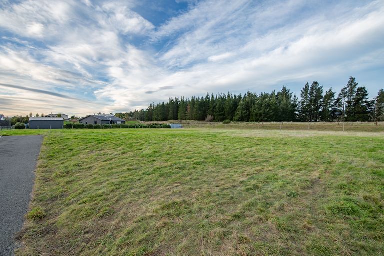 Photo of property in 2/32 Glenmark Drive, Waipara, Amberley, 7483