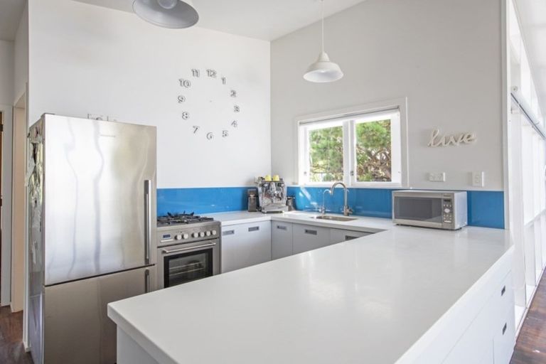 Photo of property in 81 Blue Pacific Parade, Riversdale Beach, Masterton, 5872