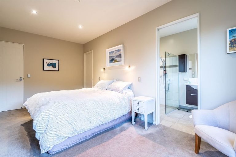 Photo of property in 31 Matheson Crescent, Albert Town, Wanaka, 9305