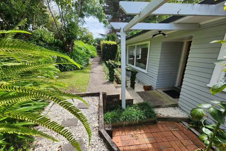 Photo of property in 27 Hartland Avenue, Glendowie, Auckland, 1071