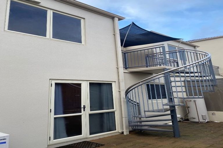 Photo of property in 22e Hunter Street, Hamilton Lake, Hamilton, 3204