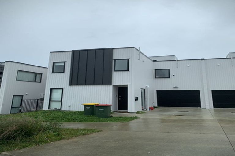 Photo of property in 31 Waka Street, Albany Heights, Auckland, 0632