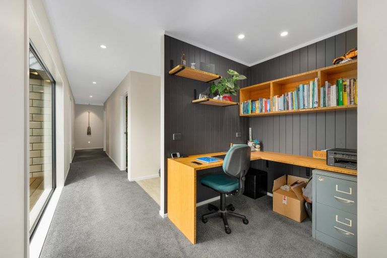 Photo of property in 19 Carex Grove, Foxton Beach, Foxton, 4815