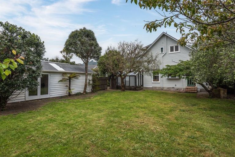 Photo of property in 4 Menzies Street, Sumner, Christchurch, 8081
