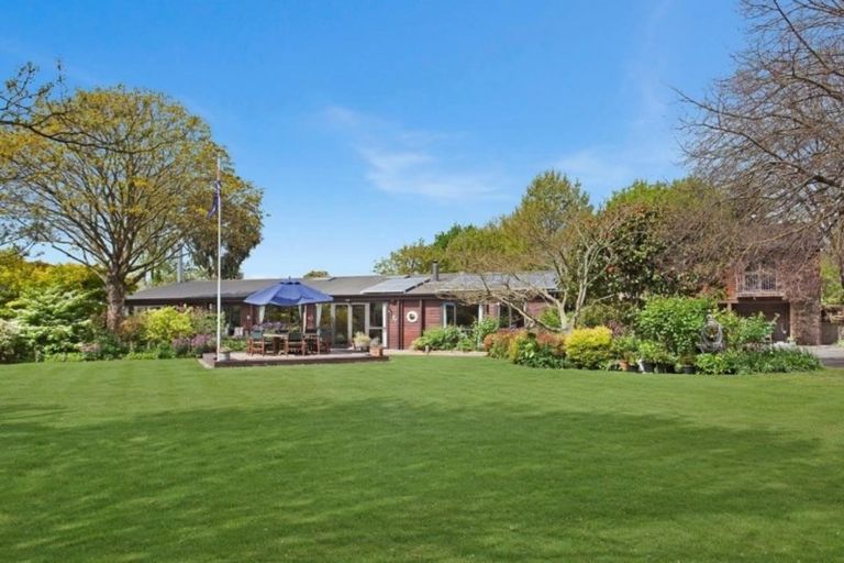 Photo of property in 3 Golden Elm Lane, Upper Riccarton, Christchurch, 8041