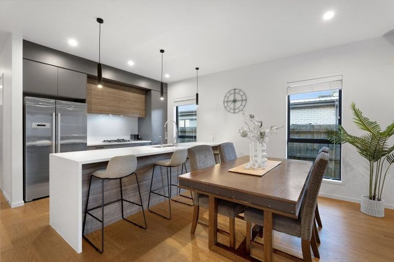 Photo of property in 17 Patrick Rice Drive, Swanson, Auckland, 0614