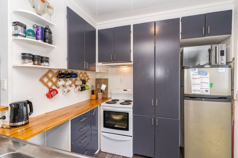 Photo of property in 1 Watson Street, Green Island, Dunedin, 9018