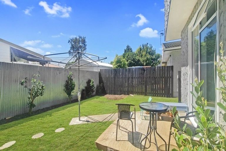 Photo of property in 50 Harris Street, Marton, 4710