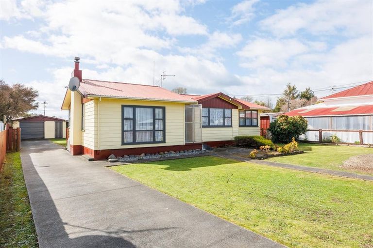 Photo of property in 5 Lambert Street, Marton, 4710