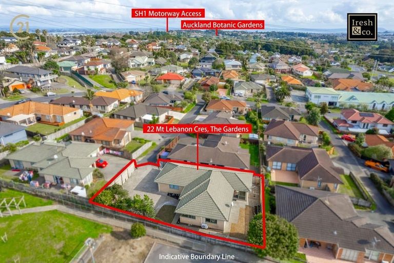 Photo of property in 22 Mt Lebanon Crescent, The Gardens, Auckland, 2105