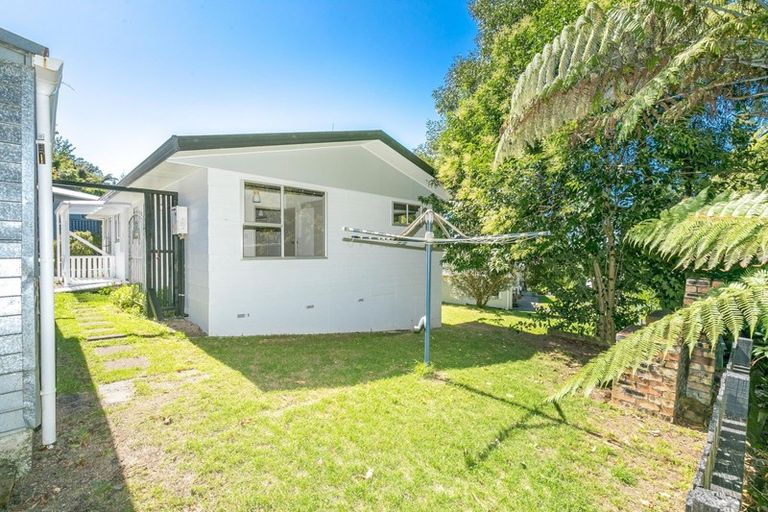 Photo of property in 36 Rothesay Place, Dinsdale, Hamilton, 3204