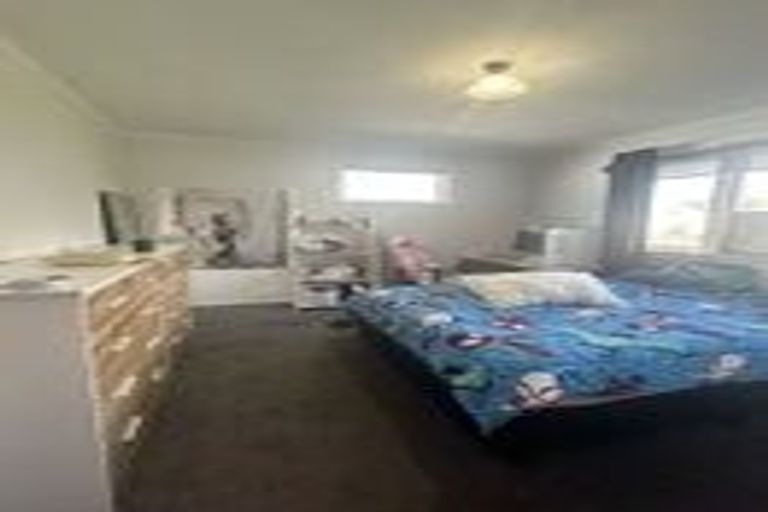 Photo of property in 1/35 Hill Crescent, Papakura, 2110