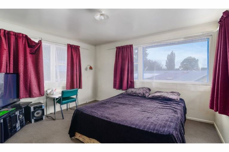 Photo of property in 37 Park Road, Western Heights, Rotorua, 3015