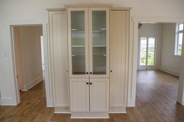 Photo of property in 204 Cape Rodney Road, Leigh, 0985