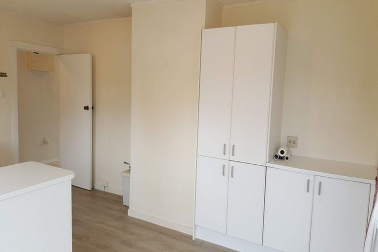 Photo of property in 25 Kipling Street, Johnsonville, Wellington, 6037